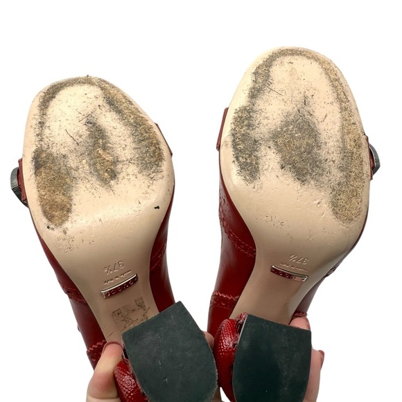 Gucci Queercore Brogue red embellished heels 37.5 - Picture 9 of 12